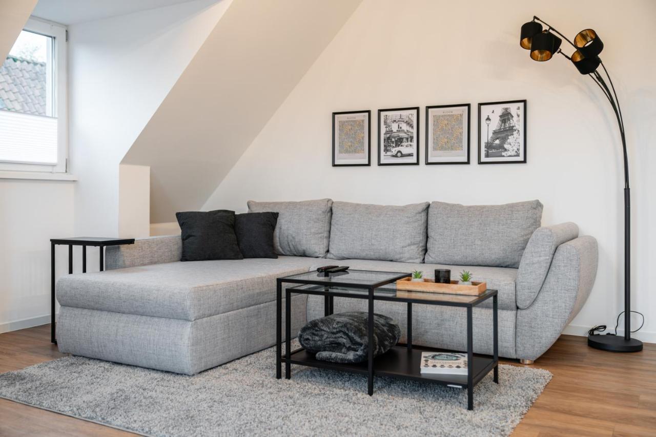 Penthouse Am Marschweg Apartamento Oldemburgo Exterior foto